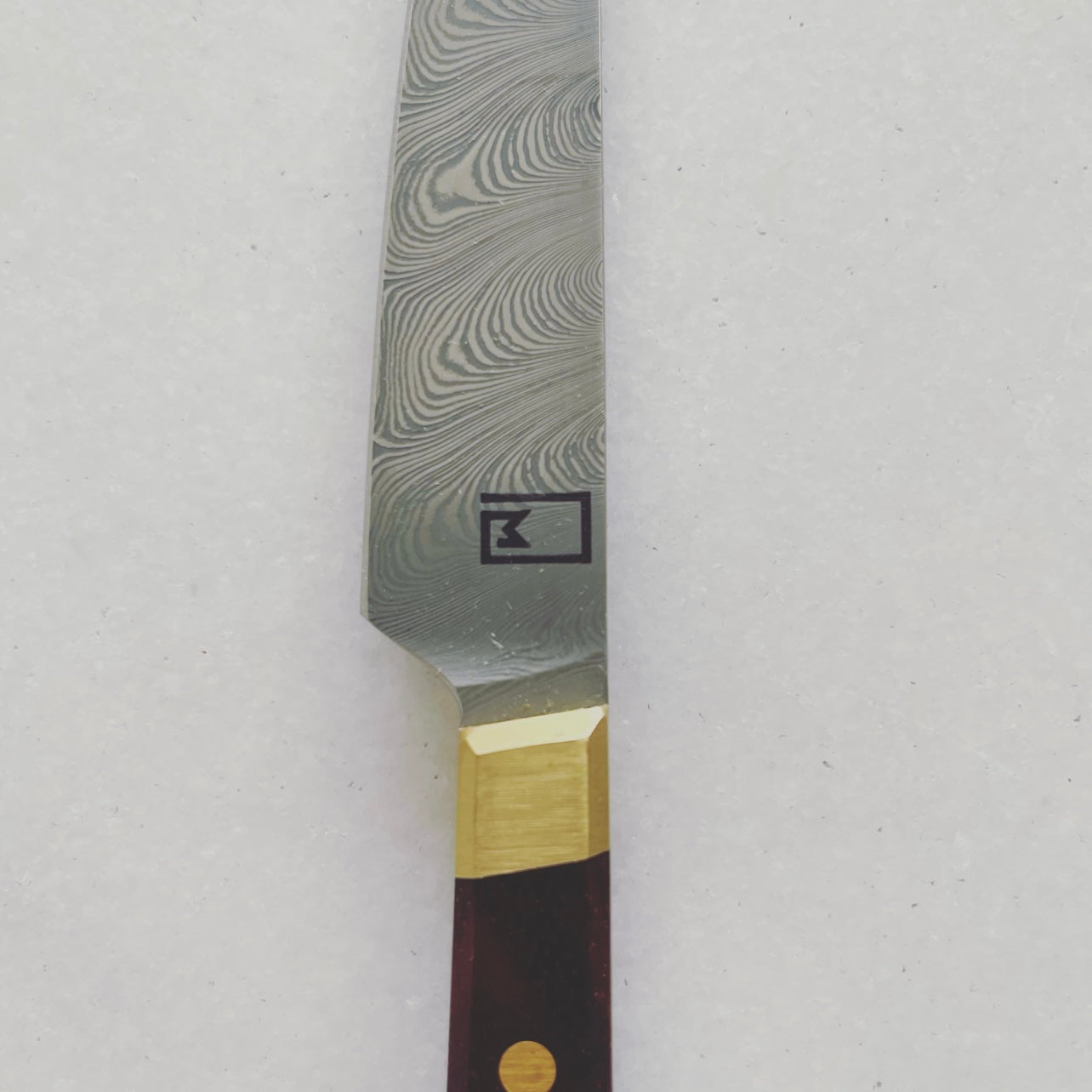 Table & Steak Knives: Twist Pattern