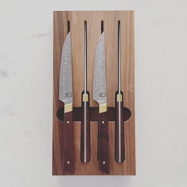 Table & Steak Knives: Vinland Pattern