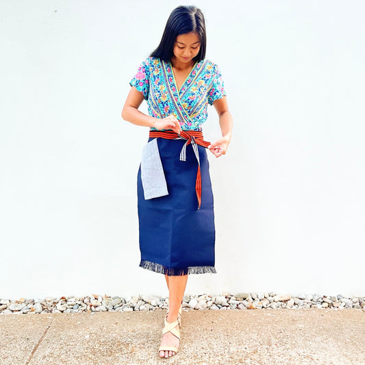 Maekake Apron- Navy Blue